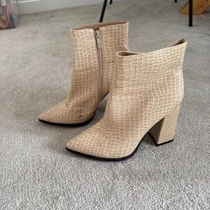 Chic Beige Croc-Embossed Heeled Boots